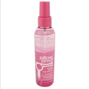 Pillow proof hair primer